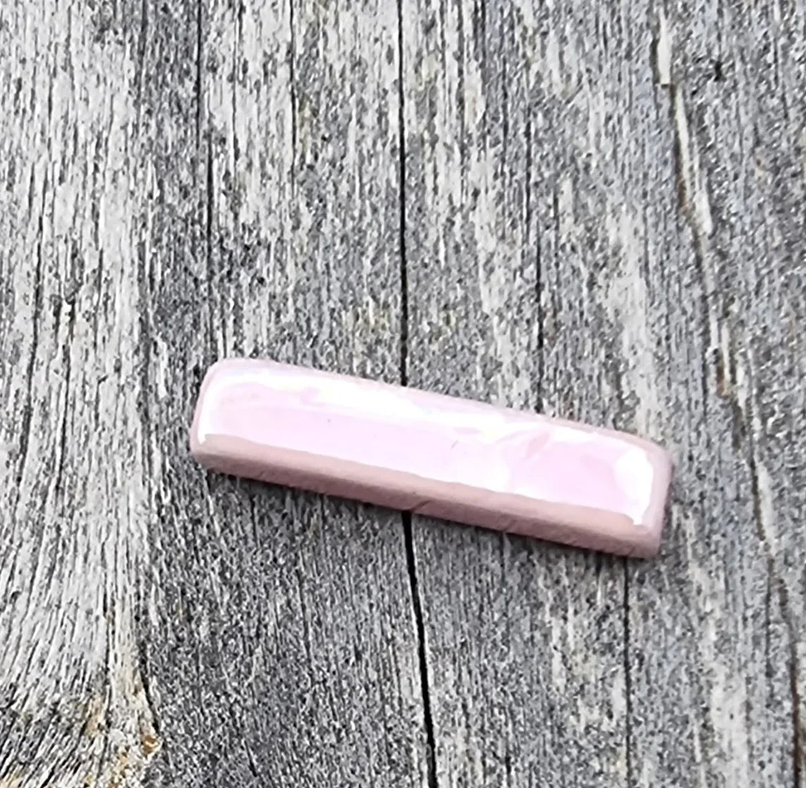 Porslinspärla - Rektangel Rosa 1 styck Hilmas Pyssel