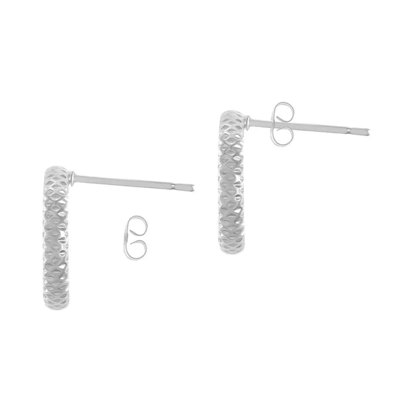 Örstickare Rostfrittstål - Hamrad cirkel 14mm, 2-pack Grekisk Metall