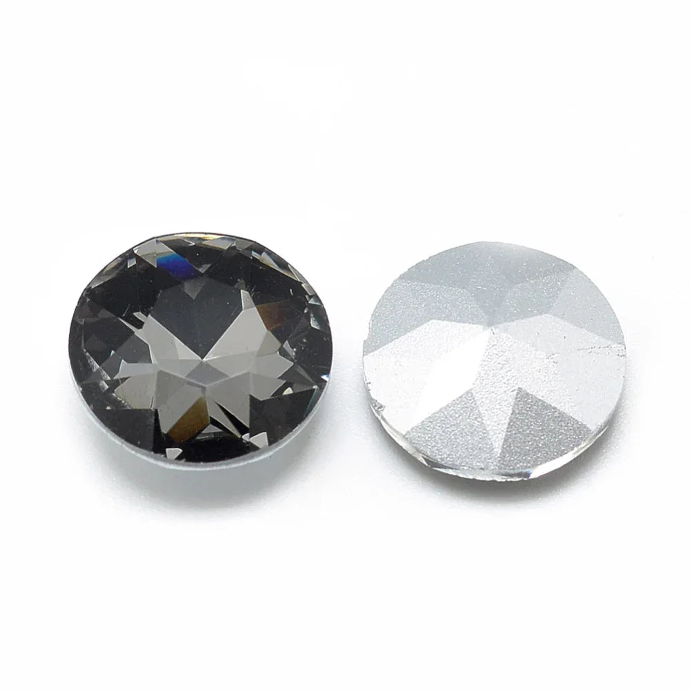 Kinesisk strass - Round stone Grey 8mm 1 styck Hilmas Pyssel