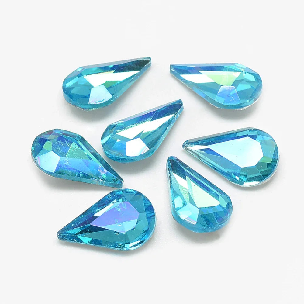 Kinesisk Strass - Teardrop Deep Sky Blue Shimmer 13x8mm 1 styck Hilmas Pyssel