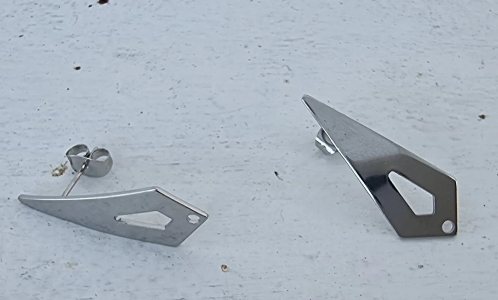 Örstickare Rostfrittstål - Triangelformad droppe, 2-pack Grekisk Metall