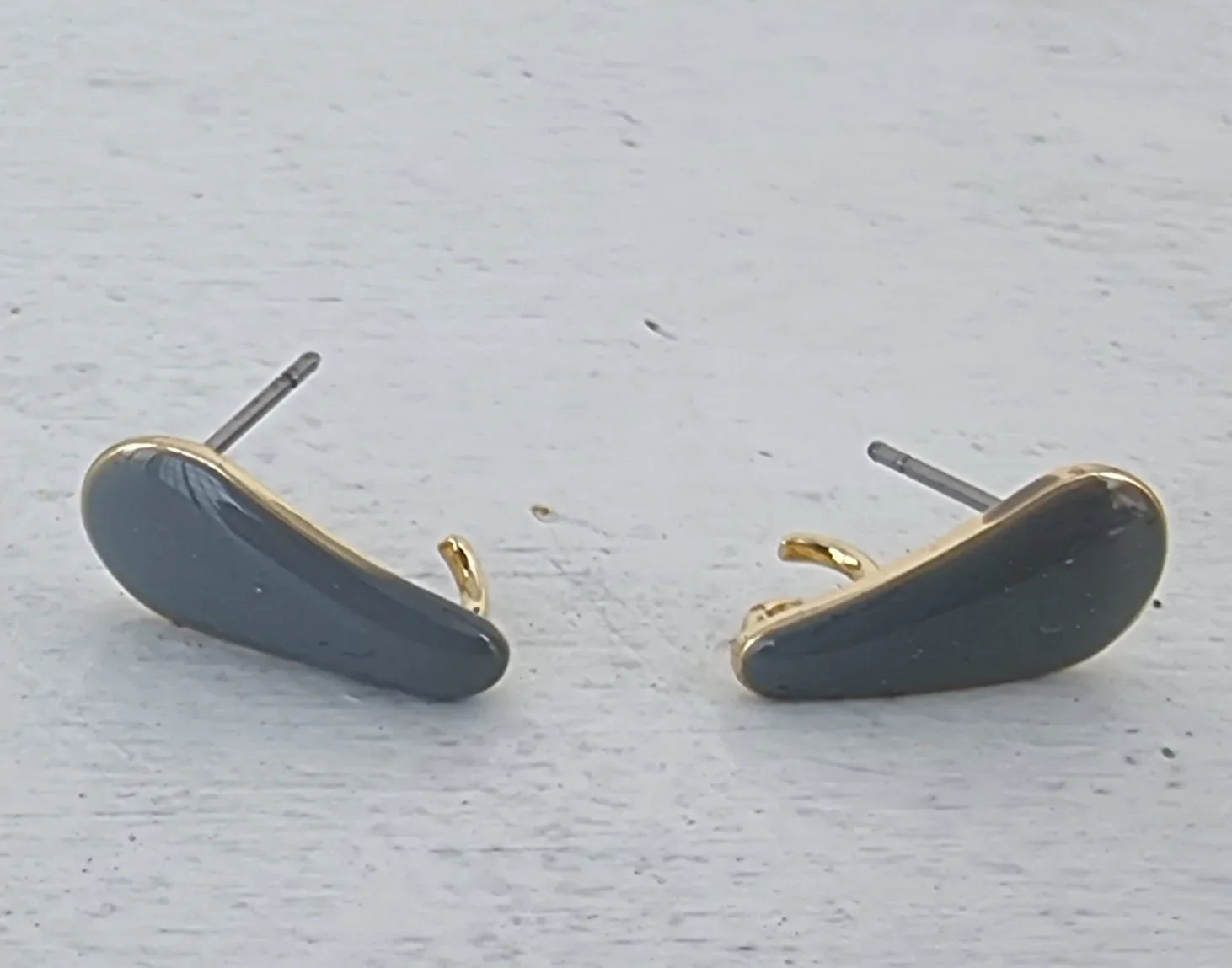 Örstickare Emalj - Grå Droppe, 2-Pack Grekisk Metall