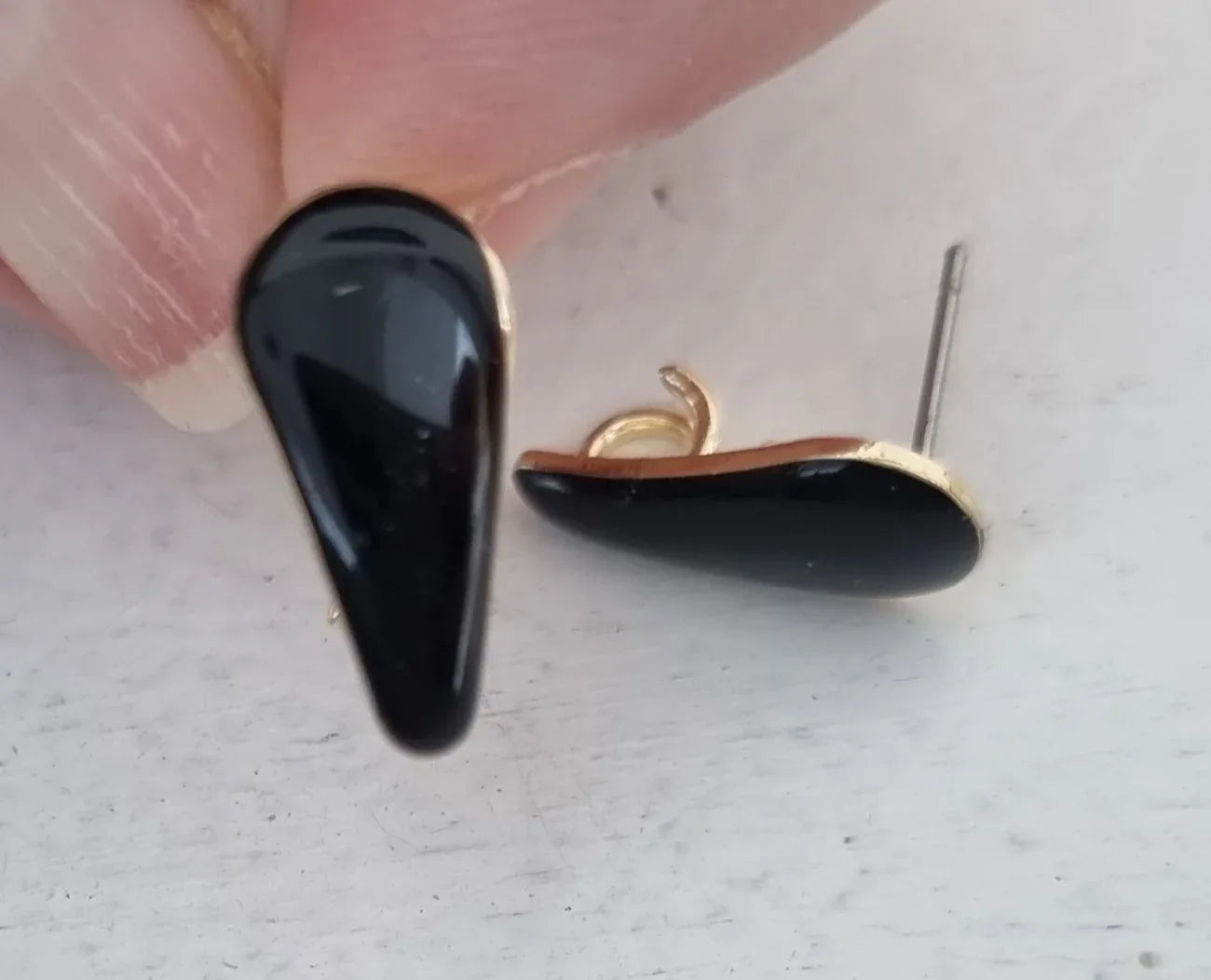 Örstickare Emalj - Svart droppe, 2-pack Grekisk Metall