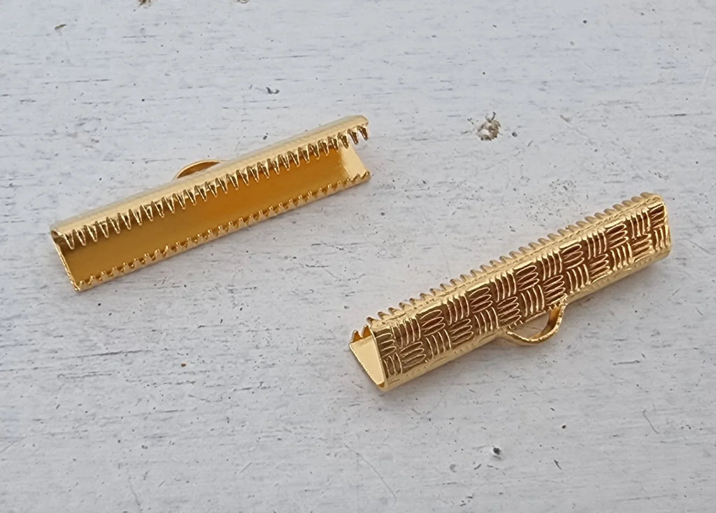 Ändfäste platta band 24k guldpläterad - Bredare modell, 25 mm, 2-pack Grekisk Metall