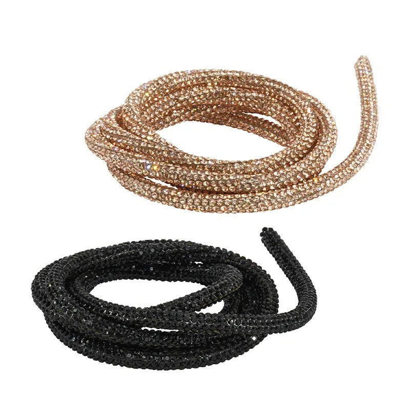 Strassrep med Hål - Svart 5mm, 20 cm Hilmas Pyssel