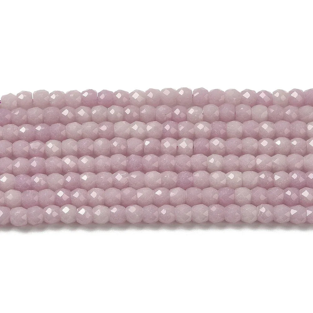 Glaspärlor Facetterade - Glow in the dark, Lila 4mm 1 sträng Hilmas Pyssel