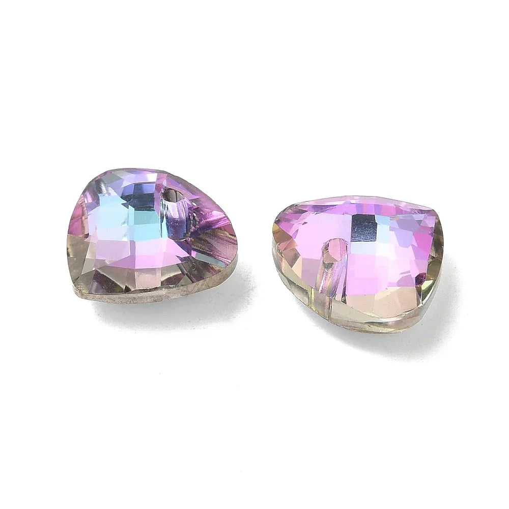 Facetterade glaspärlor - Teardrop Shimmer Plum 12x13mm 1 styck Hilmas Pyssel