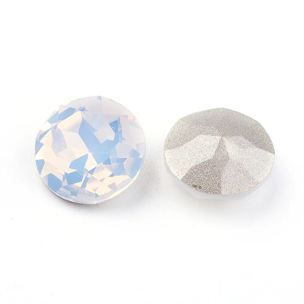 Kinesisk strass - Round stone White Opal 8mm 1 styck Hilmas Pyssel