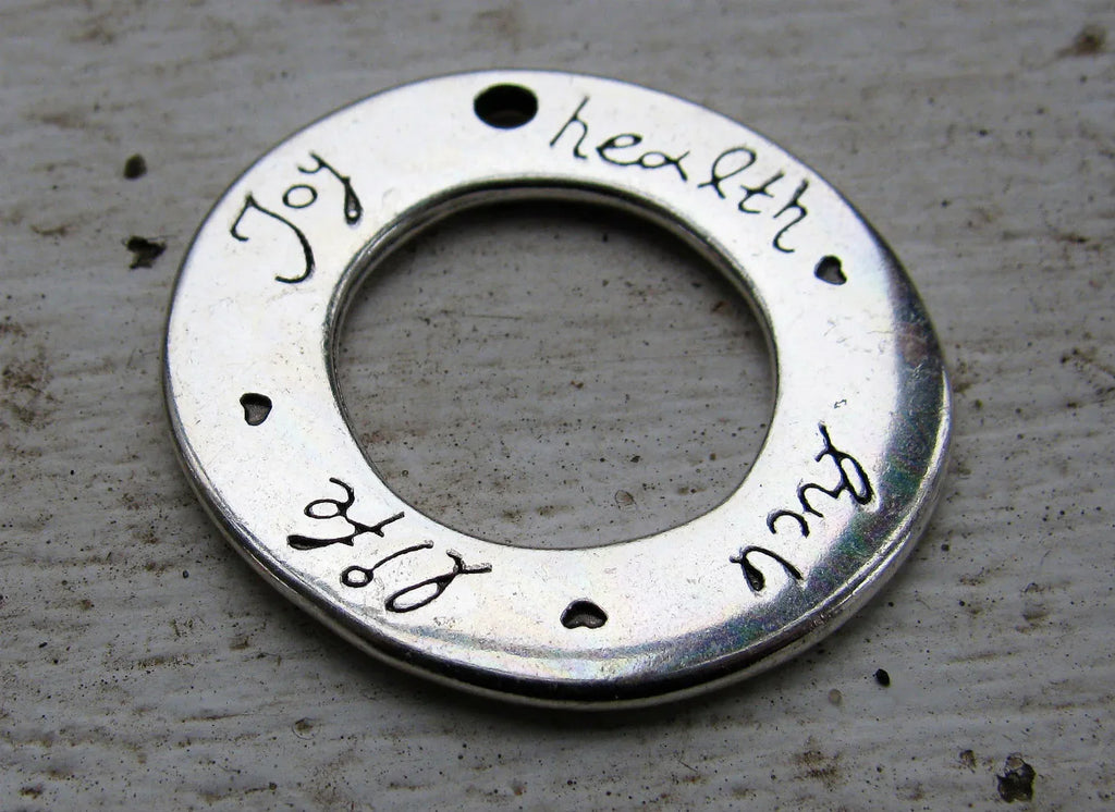 Hänge Silverfärgad - Ring "Joy Health Luck Life" 30mm 1 styck Grekisk Metall