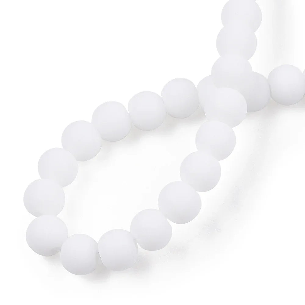 Glaspärlor Runda - Opak frostad vit, 4mm 1 sträng Hilmas Pyssel