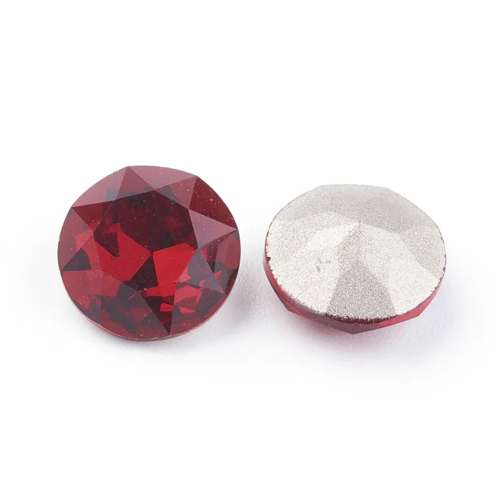 Kinesisk strass - Round stone Siam 10mm 1 styck Hilmas Pyssel