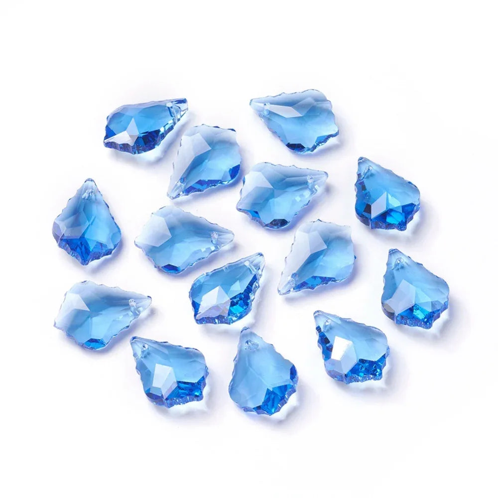 Facetterat Hänge - Leaf Pendant Cornflower Blue 22x16mm 1 styck Hilmas Pyssel