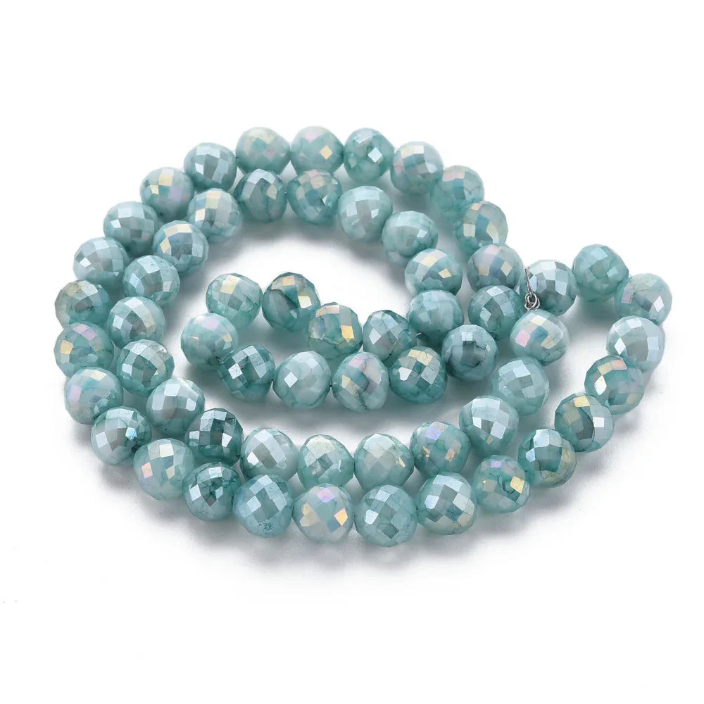 Glaspärlor Facetterad Rund - Grön med lyster, 8mm 1 sträng Hilmas Pyssel