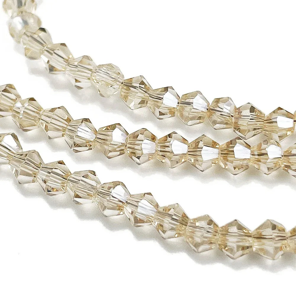 Glaspärlor Bicone - Peachpuff, 3,7mm, 1 sträng Hilmas Pyssel