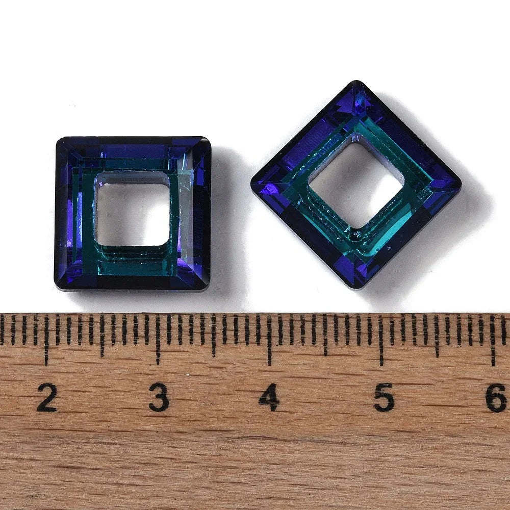 Facetterat hänge - Fyrkant Blå med skimmer 14mm 1 styck Hilmas Pyssel