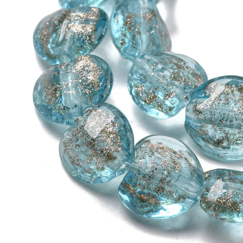 Lampwork Hjärta - Ljusblå med Guldglitter 12mm 1 styck Hilmas Pyssel