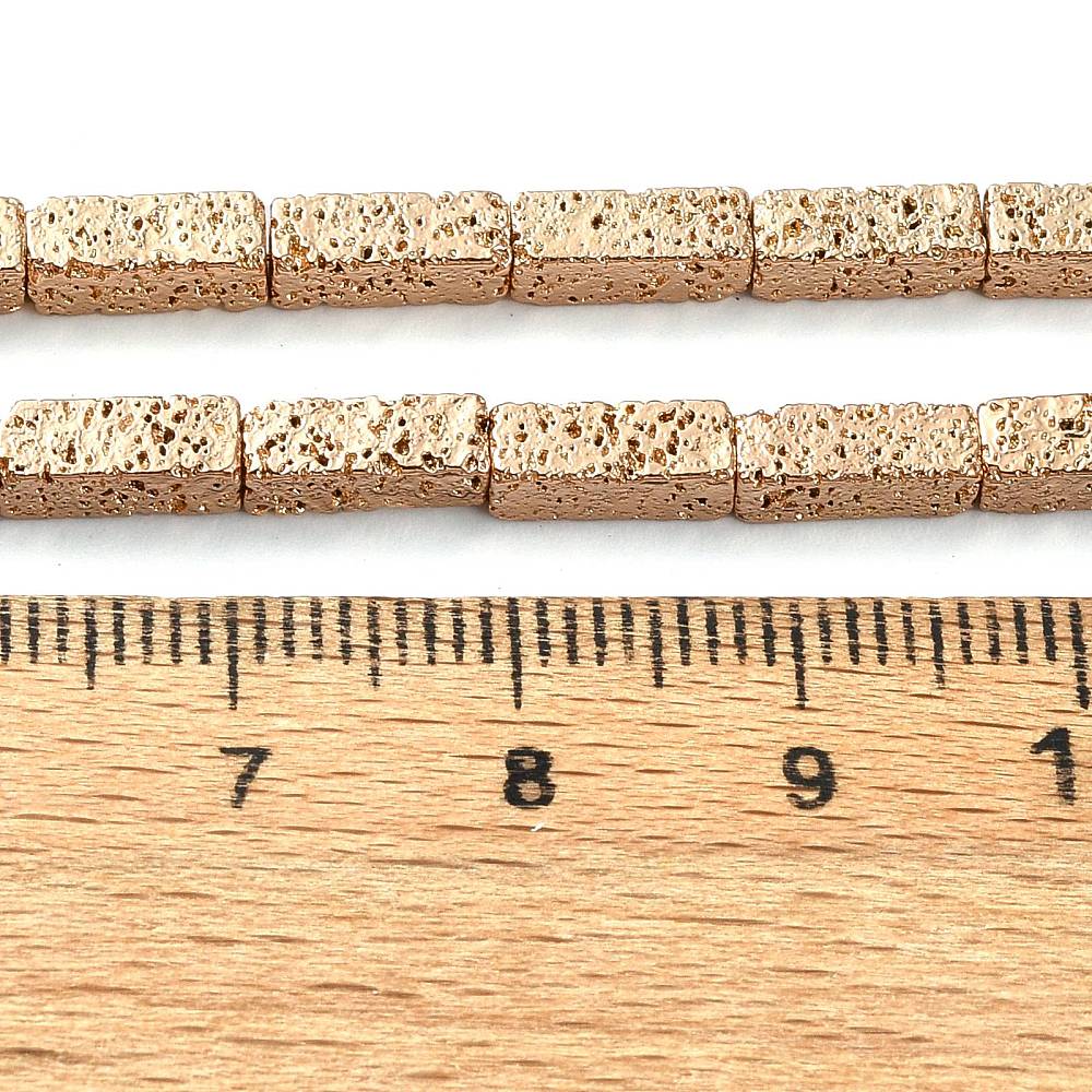 Lavasten Rektangel - Ljus guldfärgad 9x3mm 1 sträng Hilmas Pyssel