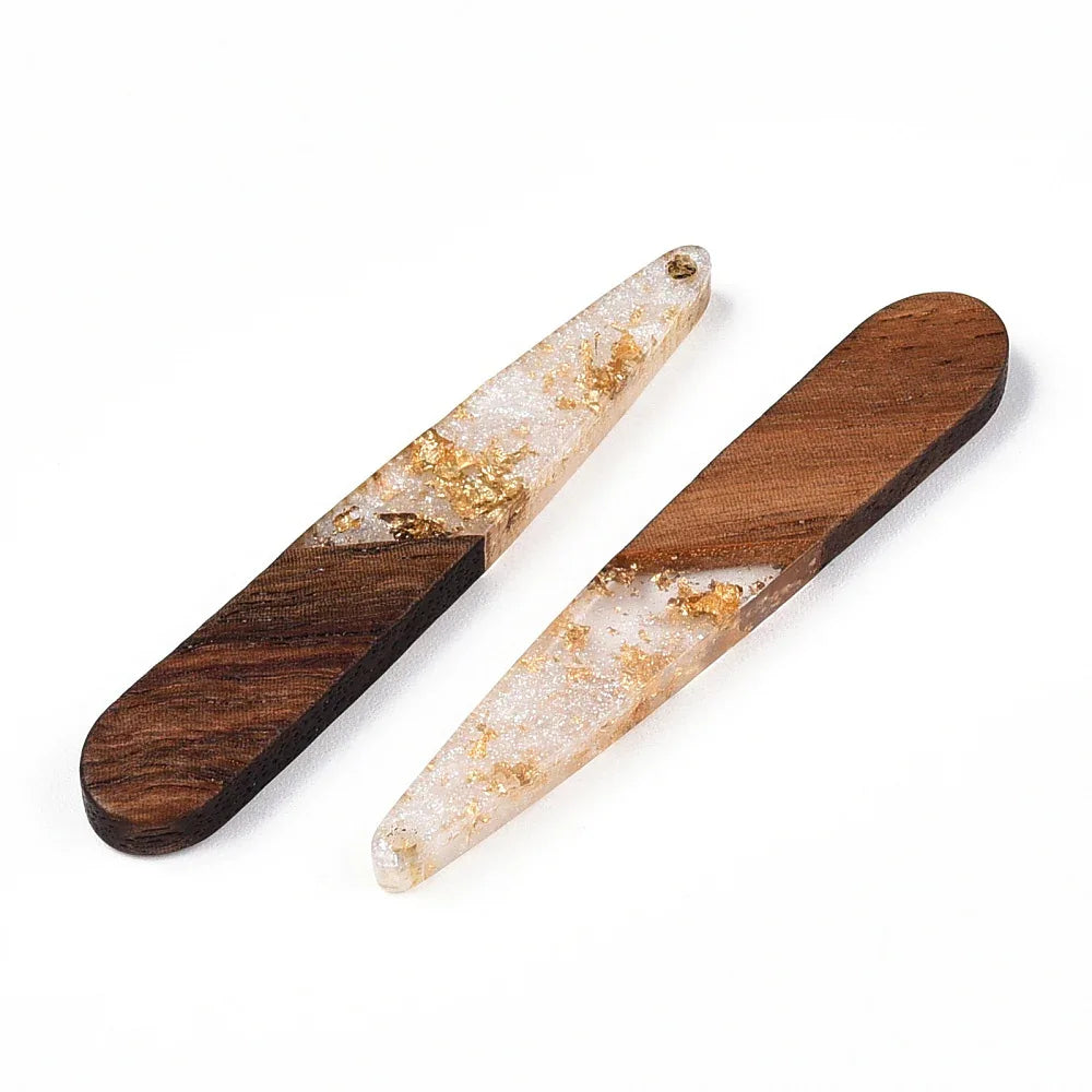 Hänge Trä och Resin - Droppe Vit med Guldflakes 44x7,5mm 1 styck Hilmas Pyssel
