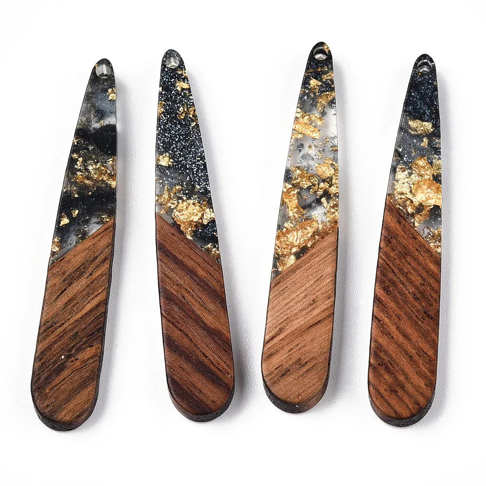 Hänge Trä och Resin - Droppe Svart med Guldflakes 44x7,5mm 1 styck Hilmas Pyssel