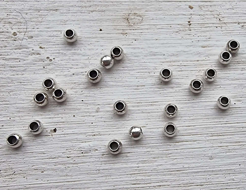 Mellandel Silverpläterad - Rund 3x2.3mm 20-pack Grekisk Metall