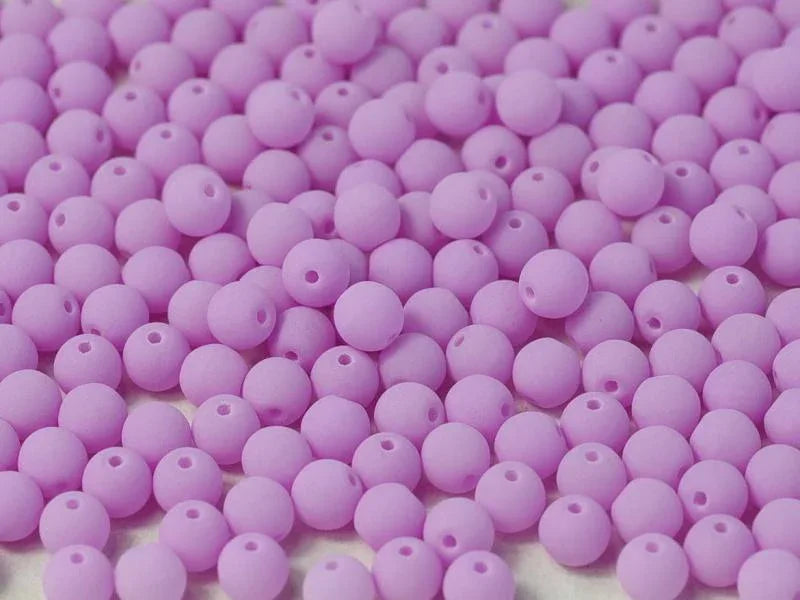 Tjeckiska Druk (Runda) - Alabaster Soft Magenta (matte) 3mm, 50-pack Hilmas Pyssel