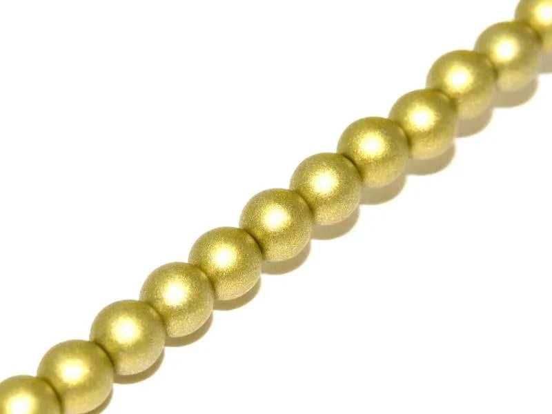 Tjeckiska Druk (Runda) - Metallic Olivine 3mm, 1 sträng Hilmas Pyssel