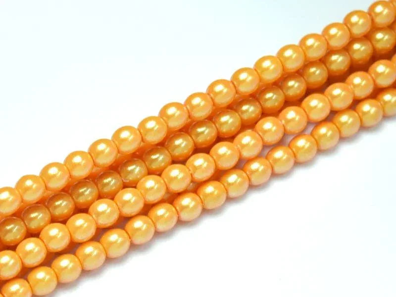 Tjeckiska Pearl Shell - Squash 2mm, 1 sträng Hilmas Pyssel