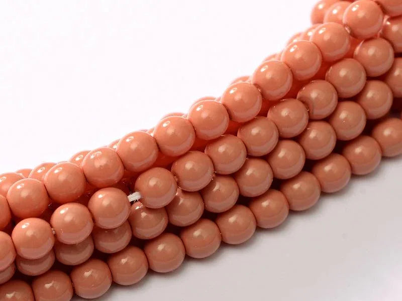 Tjeckiska Fiesta Pearl - Shiny Shrimp 2mm, 1 sträng Hilmas Pyssel