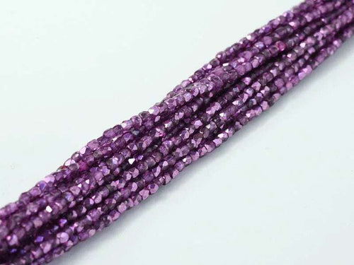 Tjeckiska Firepolish - Crystal Purple Metallic Ice 2mm 50-pack Hilmas Pyssel