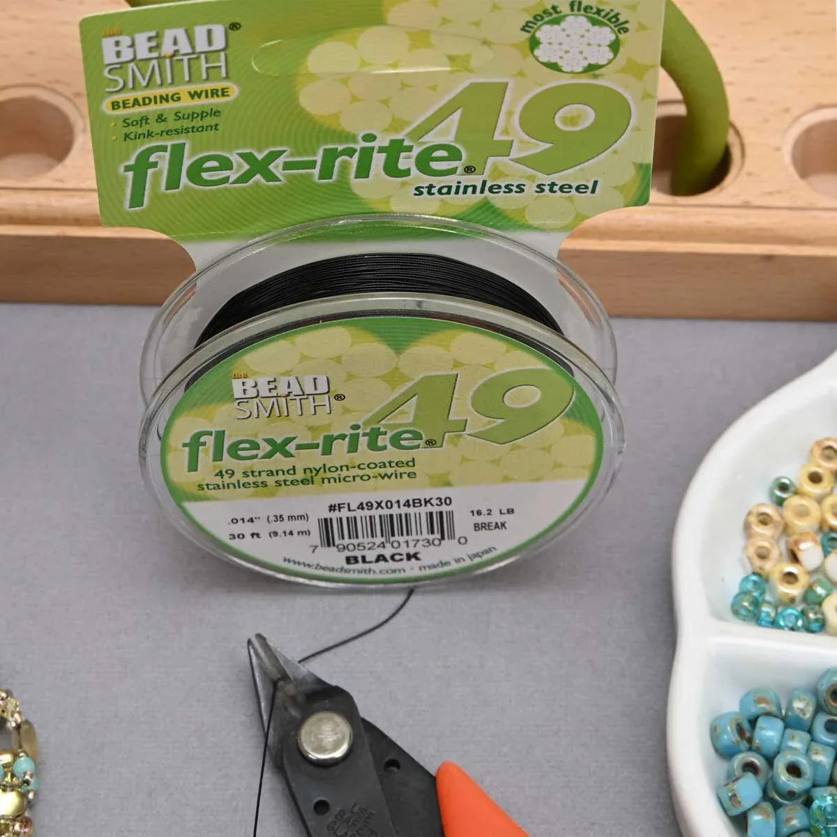 Flex-Rite - Svart 0,35mm, 49 trådar, 1 rulle Beadsmith