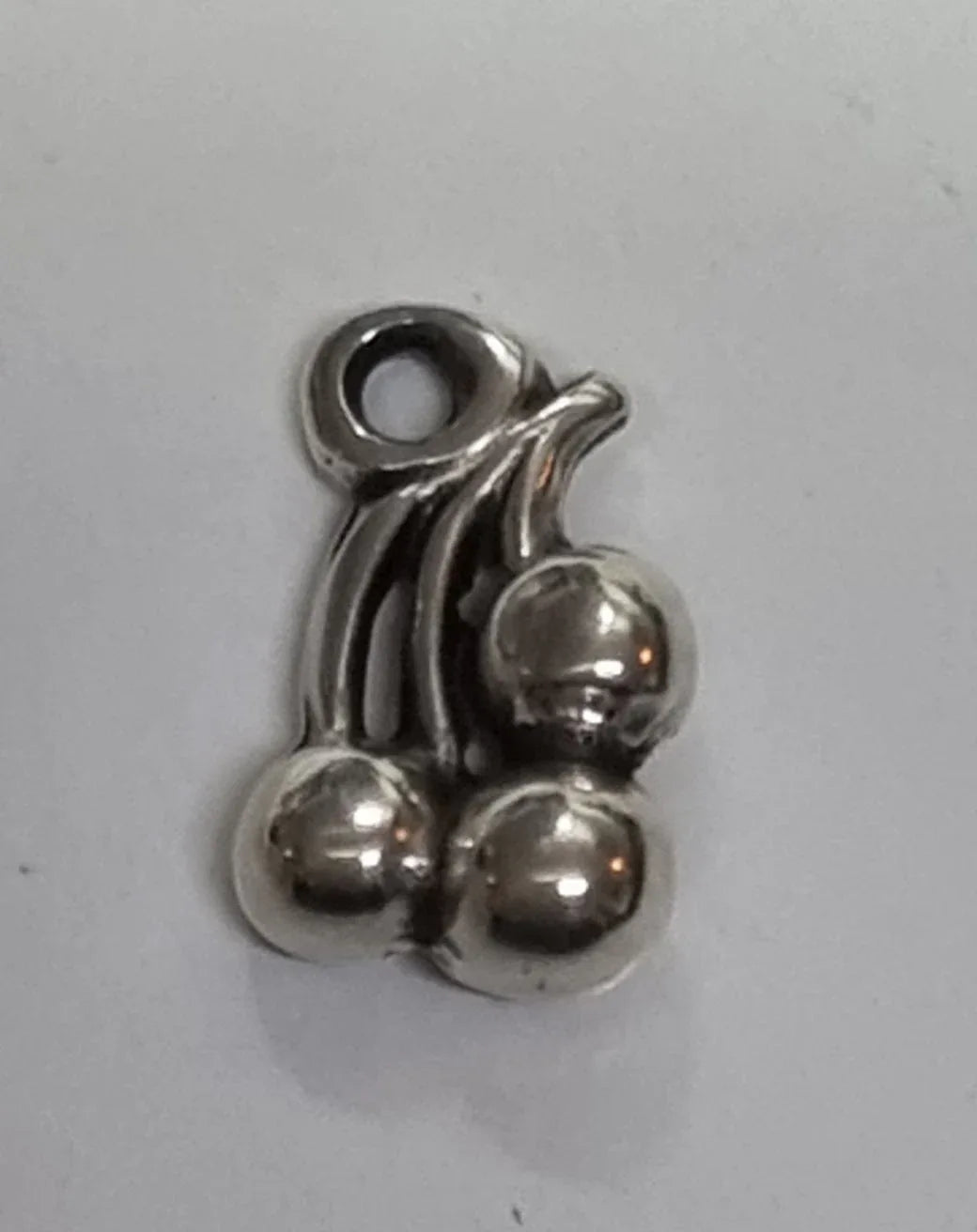 Berlock Silverpläterad - Körsbär med 3 Bär 1 styck Grekisk Metall