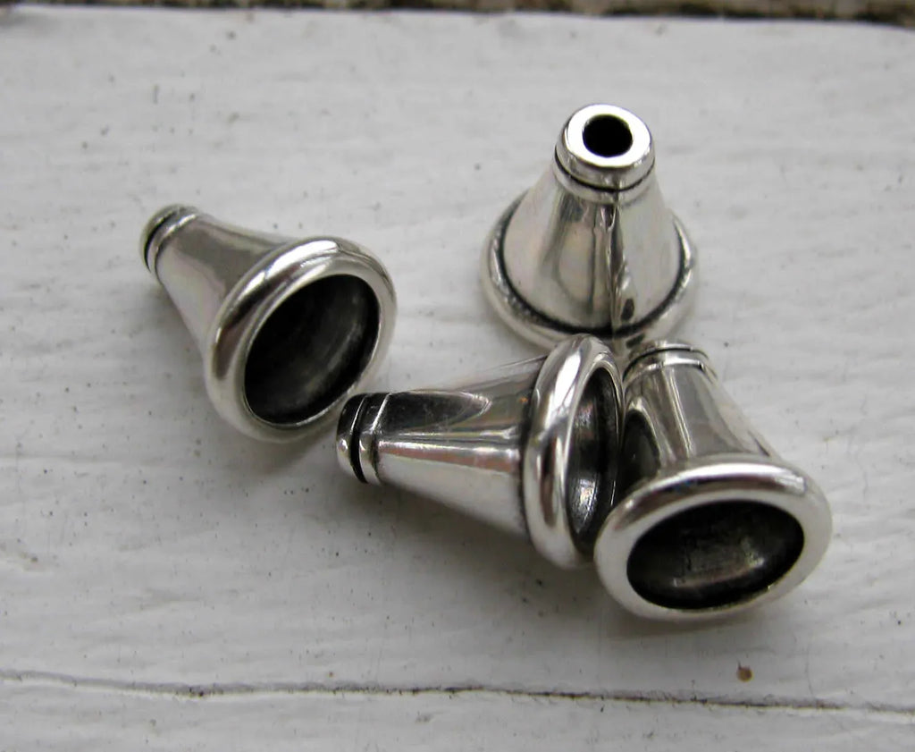 Koner silverfärgad - Stilren 11,5x10mm 4-pack - Hilmas Pyssel