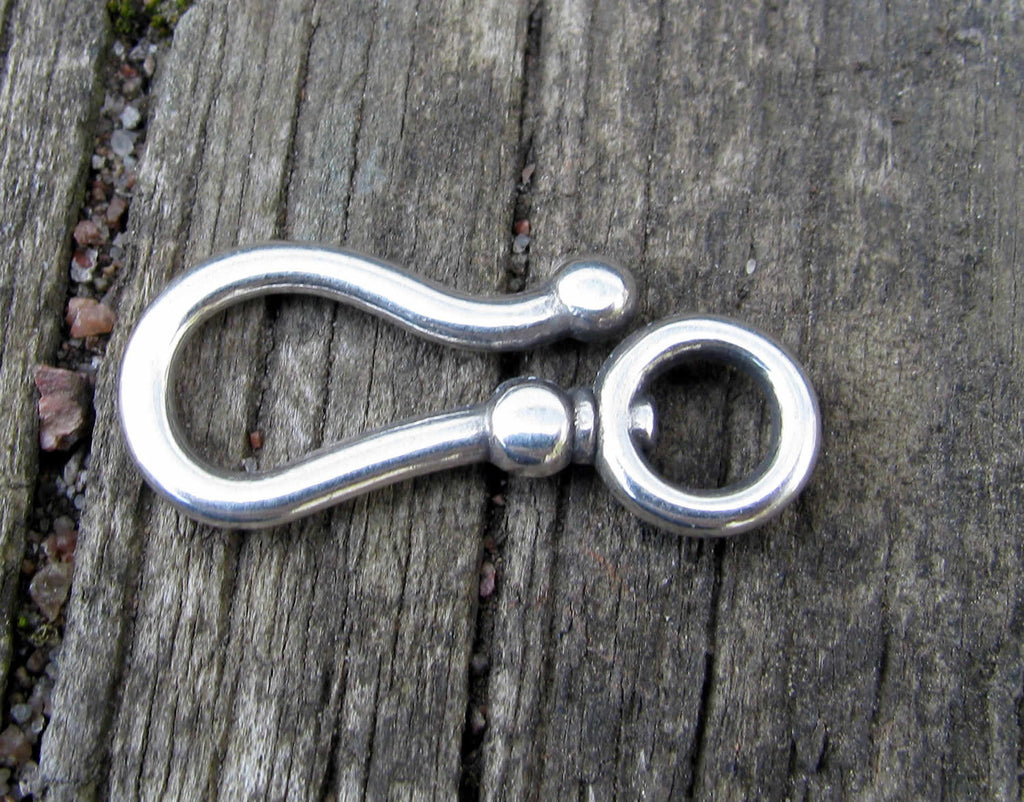 Haklås silverfärgat - Stilrent med prickar, 1 styck Grekisk Metall