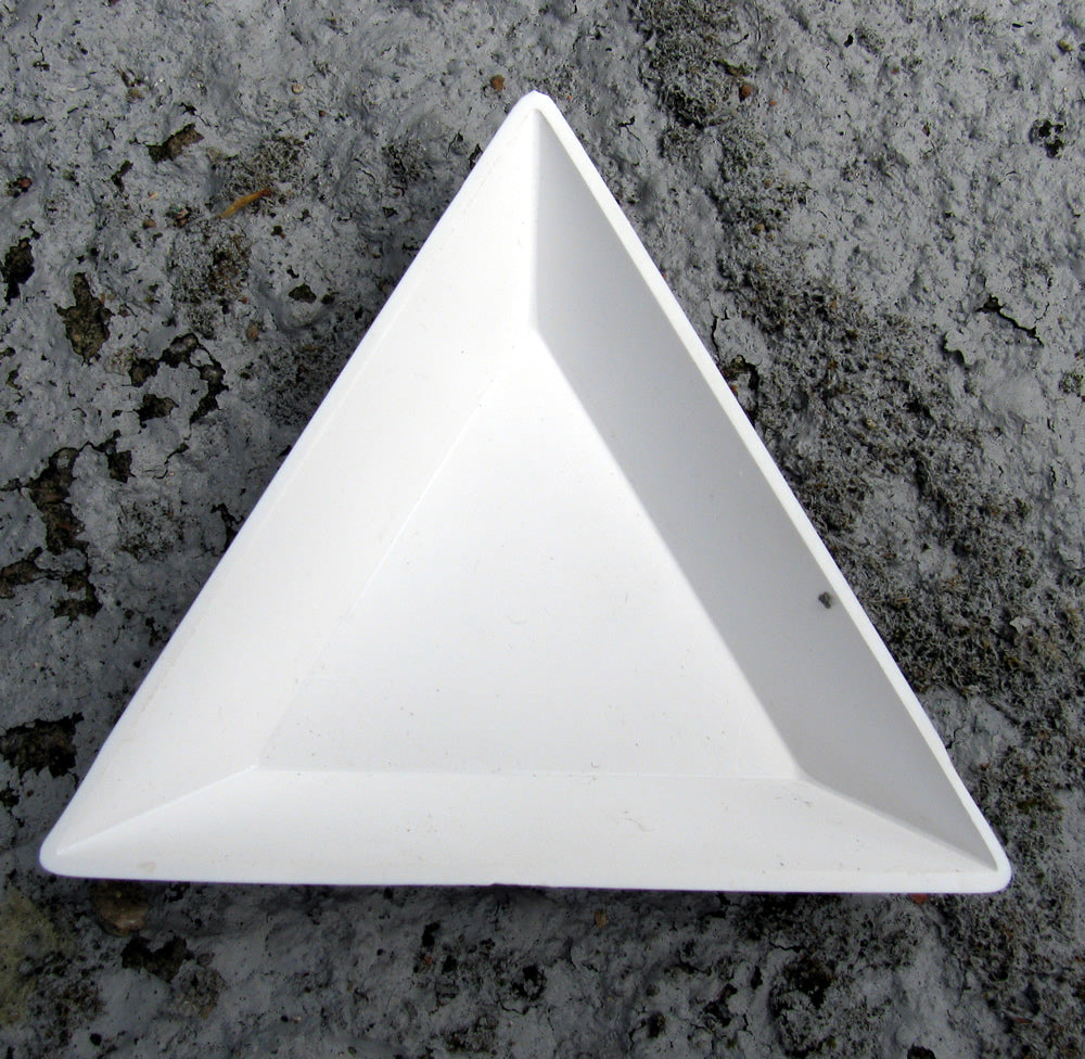 Pärlskål - Trekantig 1 styck Hilmas Pyssel