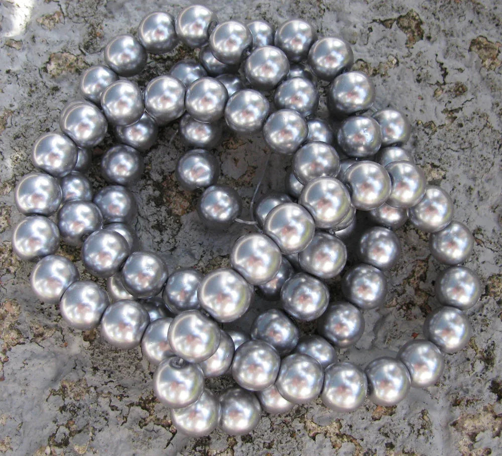 Vaxade glaspärlor - Grå 10 mm, 1 sträng Hilmas Pyssel