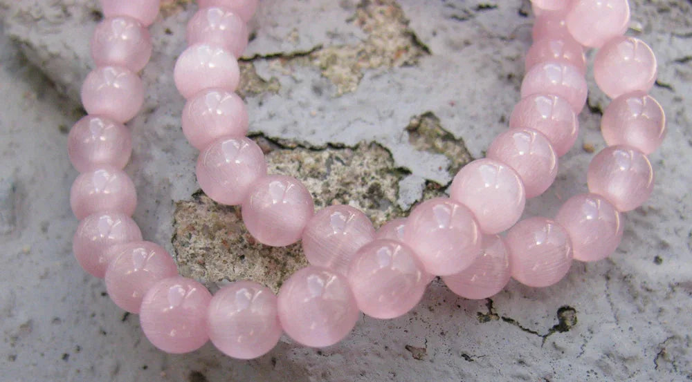 Cat's eye pärlor - Rund Rosa 6mm, 1 sträng Hilmas Pyssel