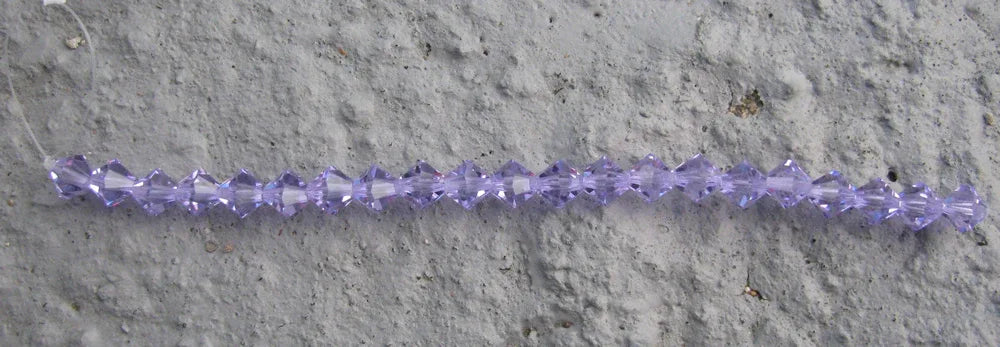 Tjeckiska MC Bicone - Violet 6 mm, 1 sträng Preciosa