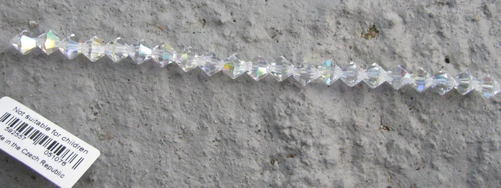 Tjeckiska MC Bicone - Crystal AB 6 mm, 1 sträng Preciosa