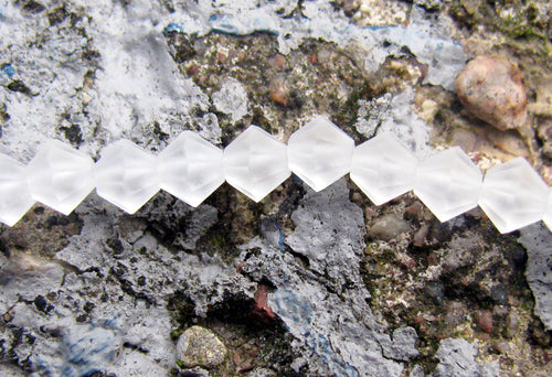 Tjeckiska MC Bicone - Crystal Matte 4 mm, 1 sträng Preciosa