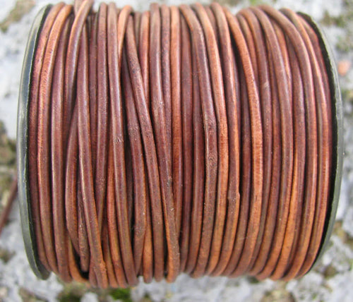 Läderband 1,5 mm - Brun, 1 m Hilmas Pyssel