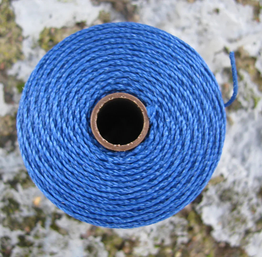 S-Lon bead cord - Capri Blue, 1 rulle Hilmas Pyssel
