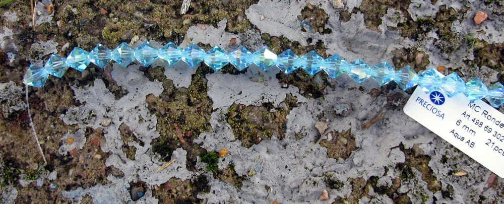 Tjeckiska MC Bicone - Aqua AB 6 mm, 1 sträng Preciosa