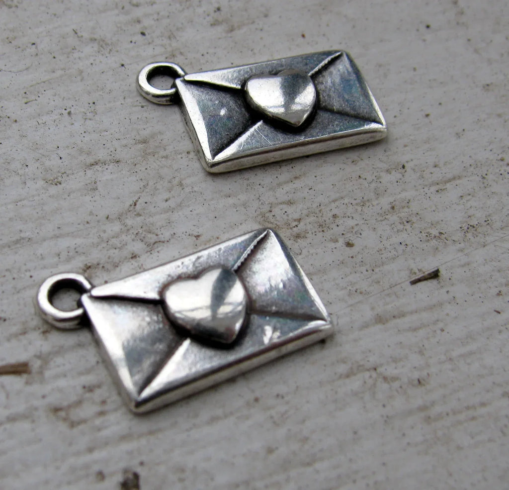 Berlock Silverfärgad - Brev med hjärta, 2-pack Grekisk Metall