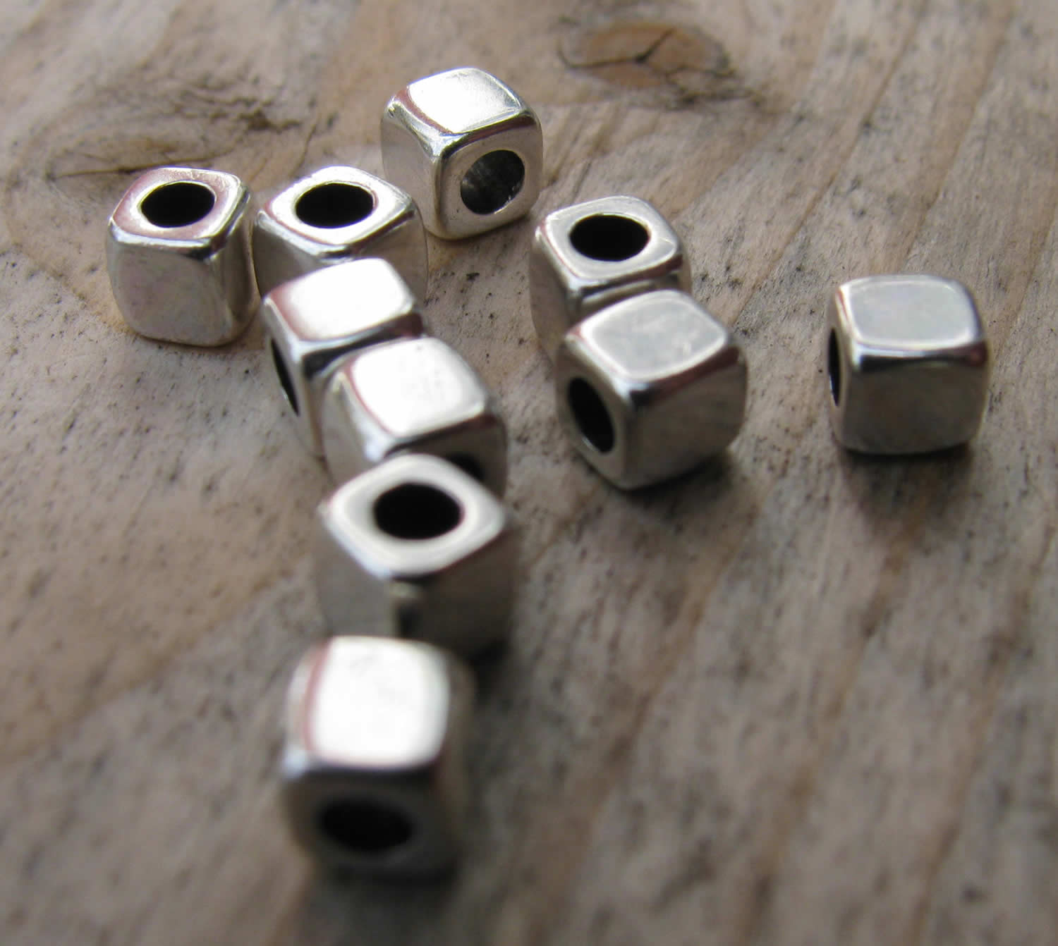 Mellandel silverfärgade - Fyrkant med rundade kanter, 10-pack Grekisk Metall