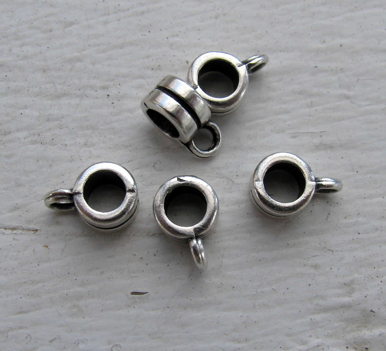 Berlockhållare silverfärgad - Mindre med streck på mitten, 5-pack Grekisk Metall