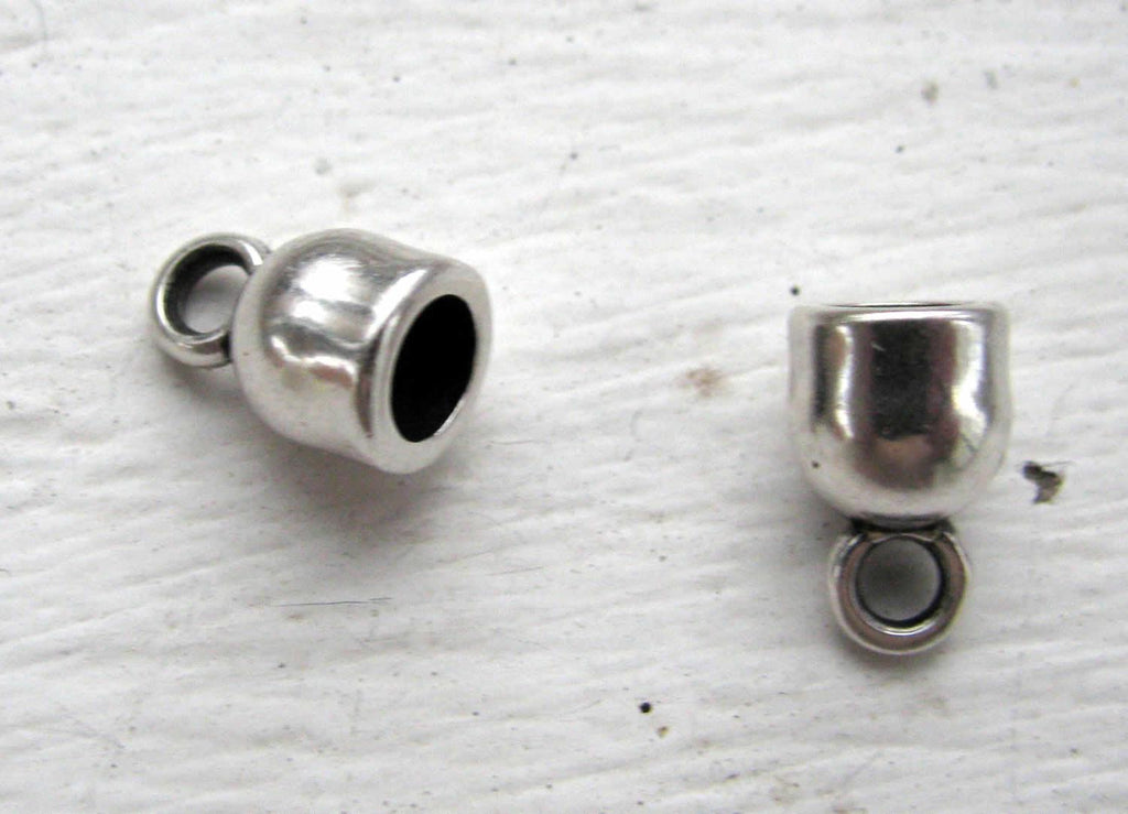 Ändfäste antiksilverfärgade - Rundade med ögla, 5,2mm, 2-pack Grekisk Metall