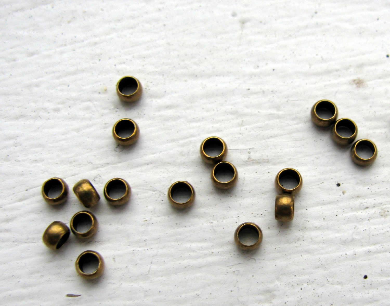 Klämpärlor - Bronsfärgade 3 mm, 50-pack Grekisk Metall