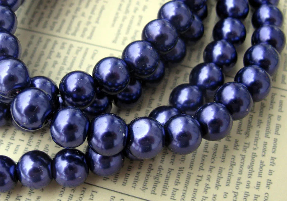 Vaxade glaspärlor - Mörklila 8mm 1 sträng Hilmas Pyssel