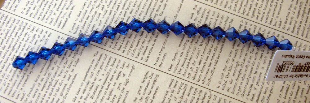 Tjeckiska MC Bicone - Capri Blue 6 mm, 18- pack Preciosa