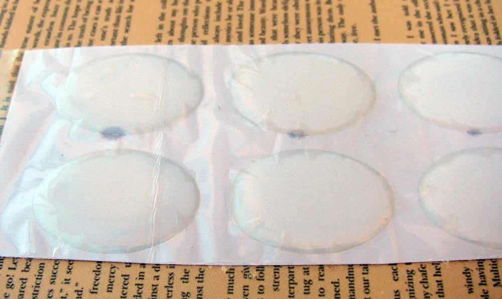 Bubble caps - Ovala, Klara 25x18mm, 10-pack Hilmas Pyssel
